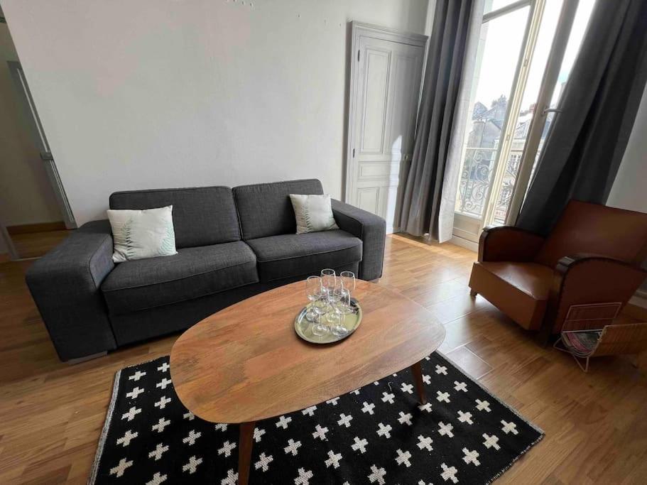 ~Rosa Bonheur~Hyper Centre Apartment บลัวส์ ภายนอก รูปภาพ