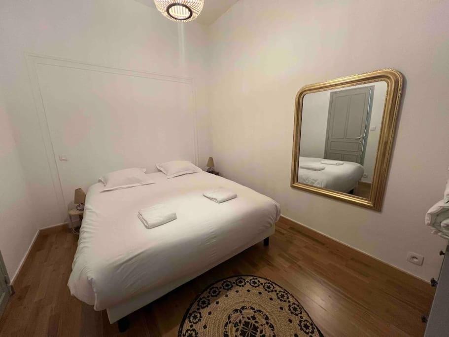 ~Rosa Bonheur~Hyper Centre Apartment บลัวส์ ภายนอก รูปภาพ